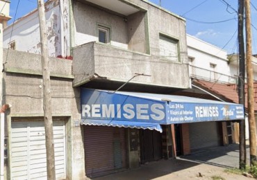 CASA A REFACCIONAR CON GALPON