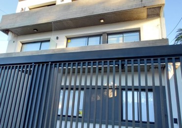 DEPARTAMENTO 2 AMBIENTES PB CON COCHERA Y PATIO. APTO CREDITO!